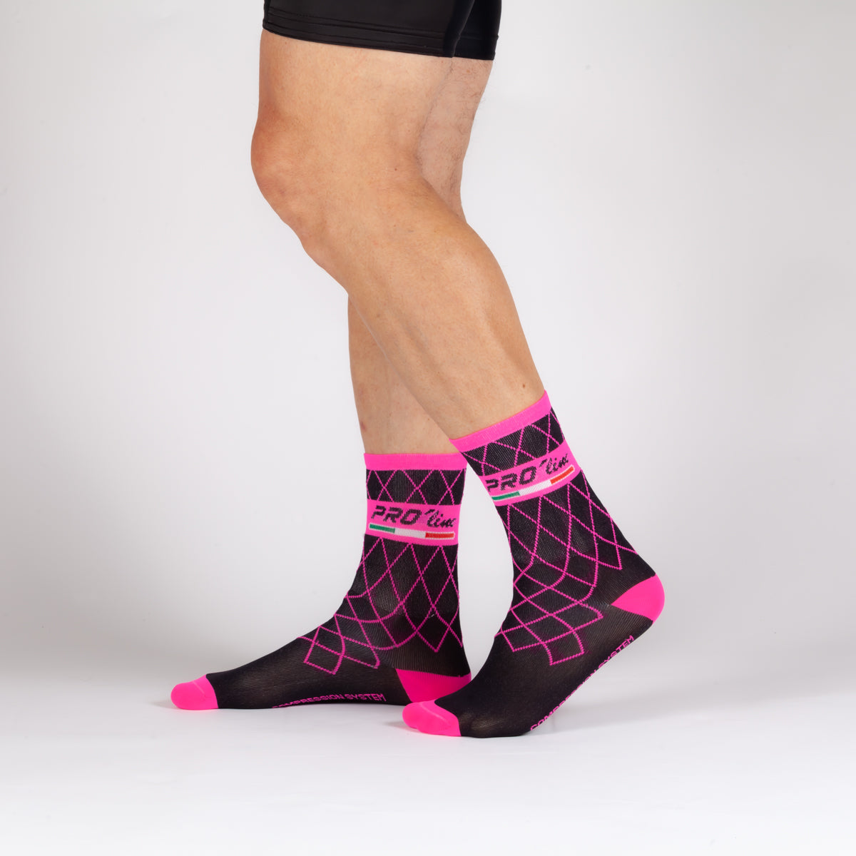 Rhombus Fluo Pink Socks